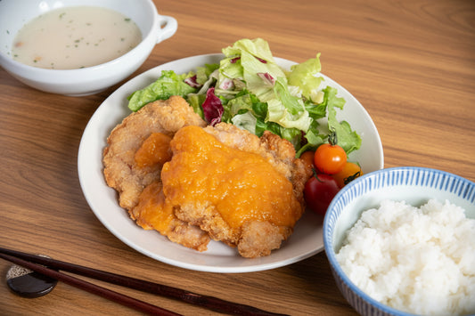 【広島県産】熟成鶏（モモ肉） チキンカツ用 トマトソース付き